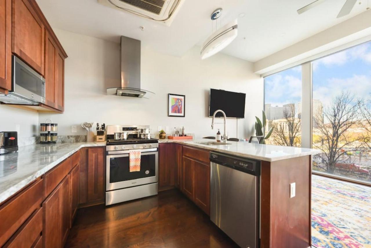Hostwise Stays - The Washington At Chatham - Free Parking, Private Gym, Skyline Views! Pittsburgh Exteriér fotografie